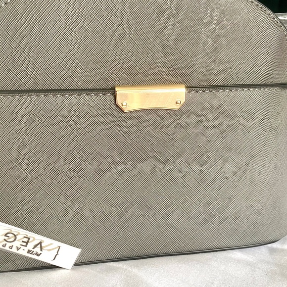 SOLD 🆕 Mali + Lili Vegan Leather Shoulder Bag - Picture 7 of 8